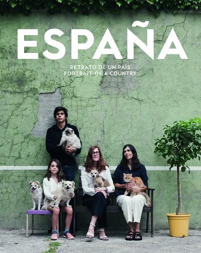 ESPAÑA. RETRATO DE UN PAÍS. | 9788418934612 | VARIOS AUTORES