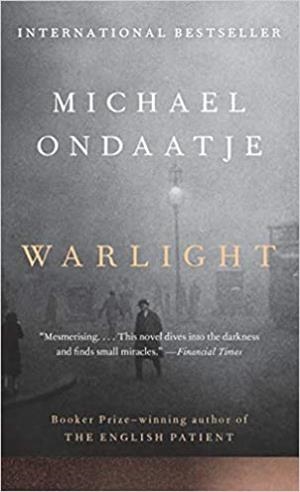 WARLIGHT | 9780525566861